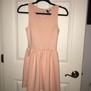 H&M Divided pink dress